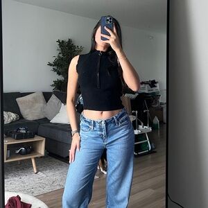 Black Sleeveless Sweater Women's Top